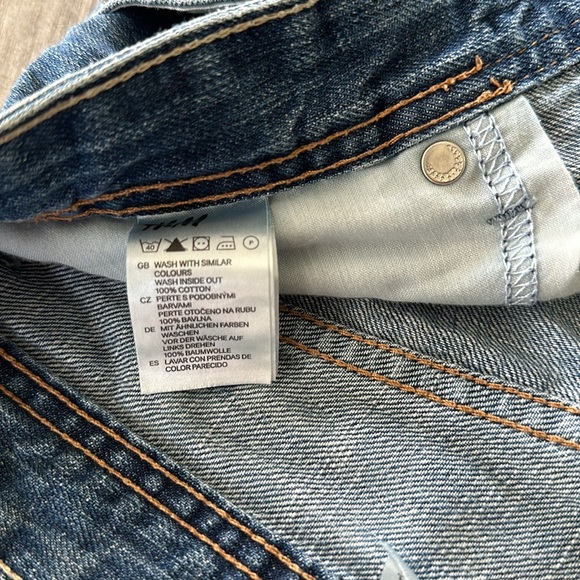 H&M 100% COTTON BOYFRIEND JEAN SHORTS - Picture 6 of 7